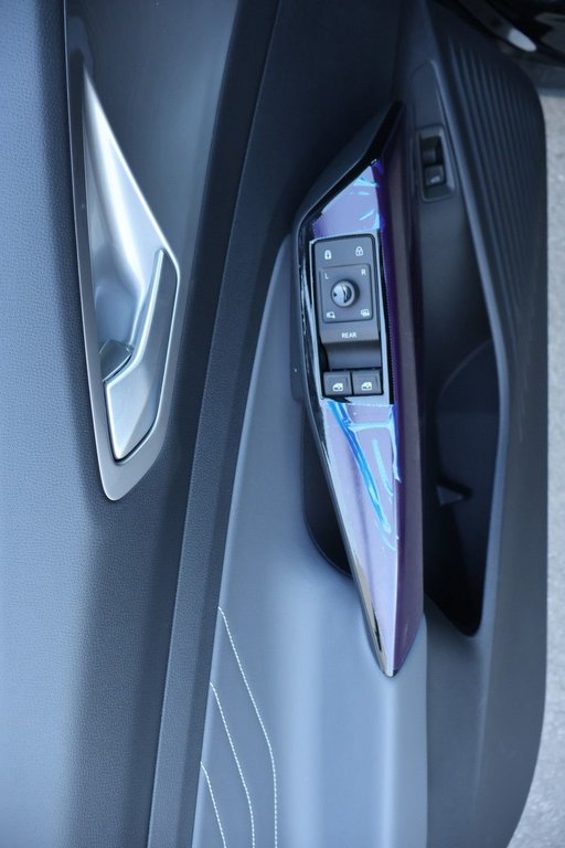 2025 Volkswagen ID.4 Pro S in Mascouche, Quebec - 18 - w1024h768px