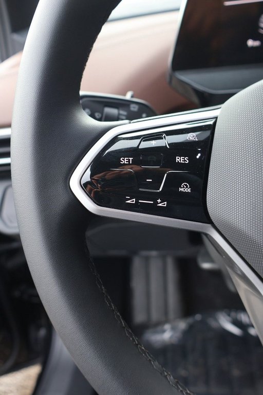 2025 Volkswagen ID.4 Pro AWD in Mascouche, Quebec - 12 - w1024h768px