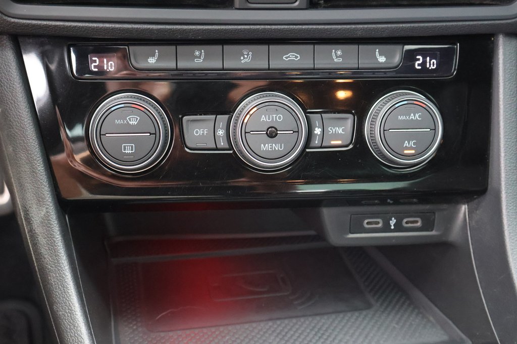 Volkswagen Jetta GLI Autobahn, DSG, Cuir, Toit, Carplay 2022 à Mascouche, Québec - 25 - w1024h768px