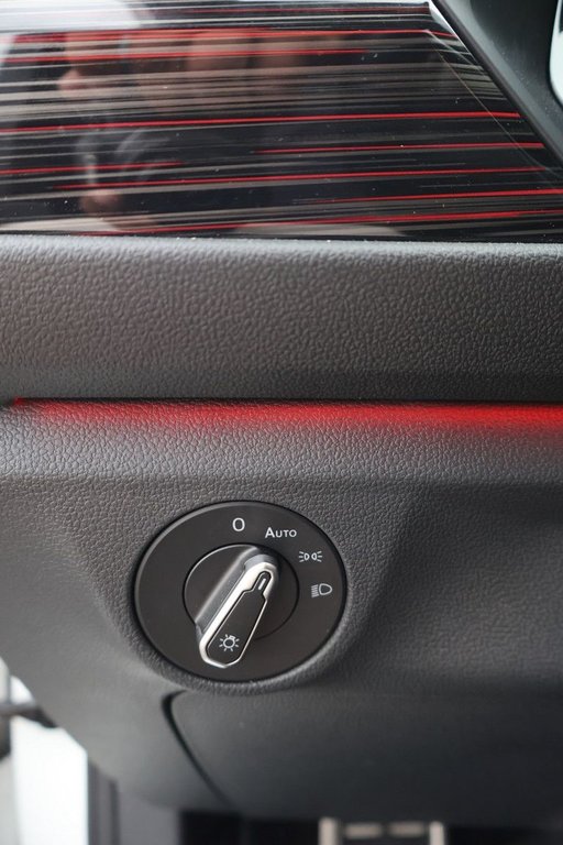 Volkswagen Jetta GLI Autobahn, Cuir, Toit, Carplay, Kit hiver inclus 2024 à Mascouche, Québec - 26 - w1024h768px