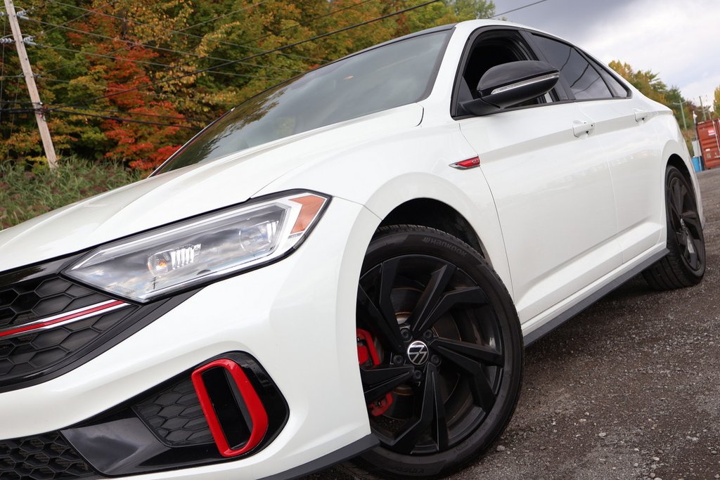 Volkswagen Jetta GLI Autobahn, Cuir, Toit, Carplay, Kit hiver inclus 2024 à Mascouche, Québec - 9 - w1024h768px