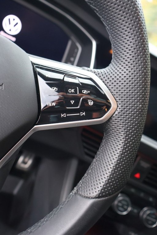 Volkswagen Jetta GLI Autobahn, Cuir, Toit, Carplay, Kit hiver inclus 2024 à Mascouche, Québec - 18 - w1024h768px