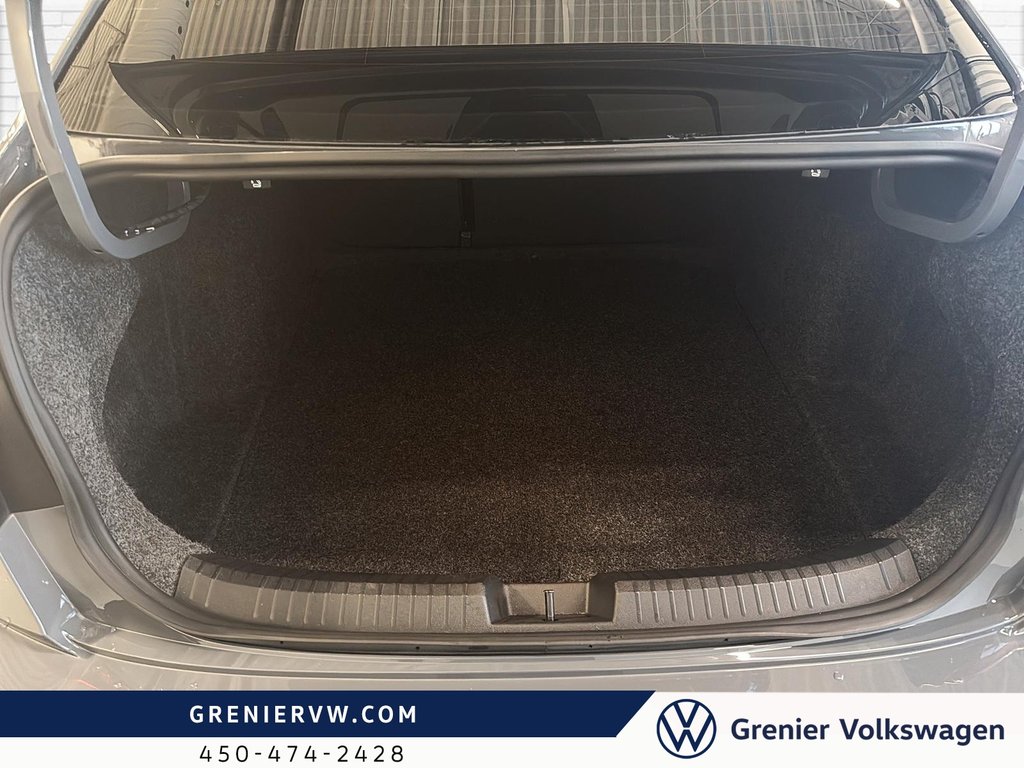 2024 Volkswagen Jetta GLI Autobahn, Cuir, Toit, Carplay in Terrebonne, Quebec - 10 - w1024h768px