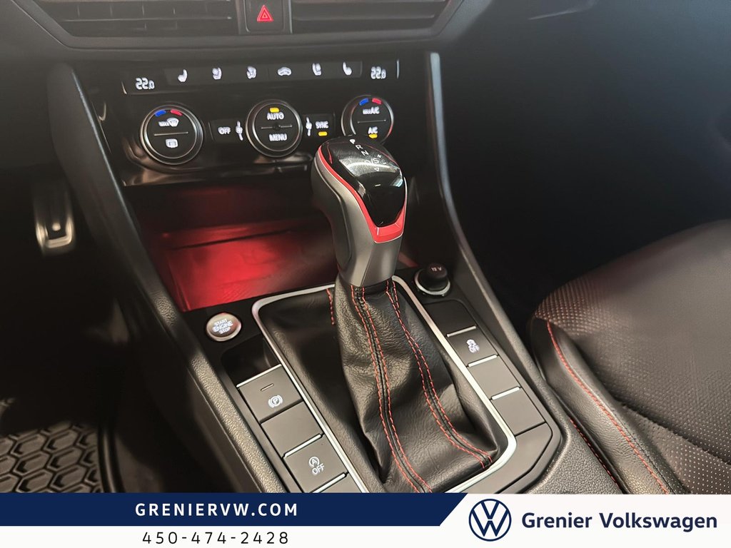 2024 Volkswagen Jetta GLI Autobahn, Cuir, Toit, Carplay in Terrebonne, Quebec - 24 - w1024h768px