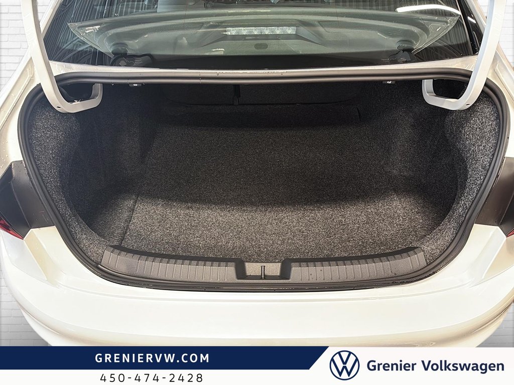 Volkswagen Jetta GLI GLI 2026 à Mascouche, Québec - 7 - w1024h768px