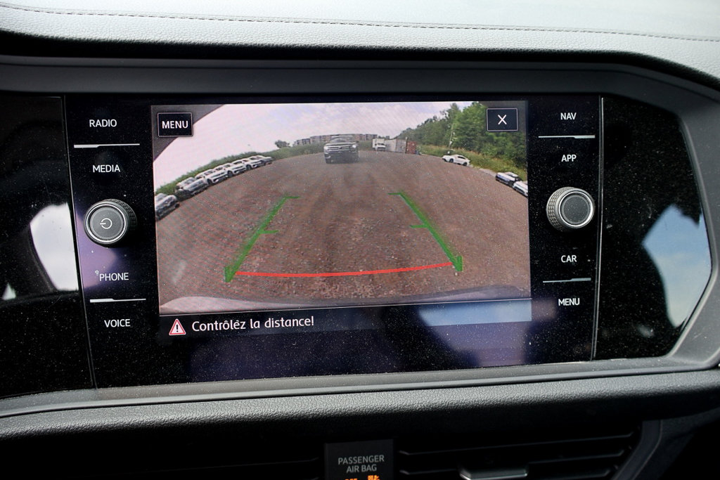 2019 Volkswagen Jetta Execline, Cuir, Toit, Carplay in Terrebonne, Quebec - 22 - w1024h768px