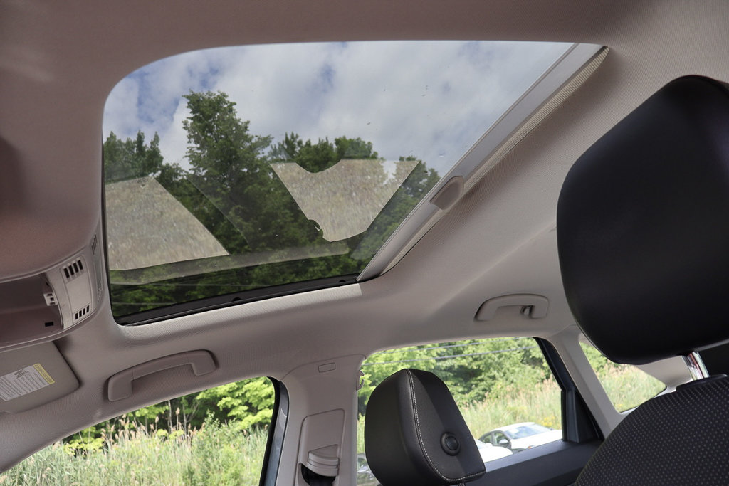 2019 Volkswagen Jetta Execline, Cuir, Toit, Carplay in Terrebonne, Quebec - 11 - w1024h768px