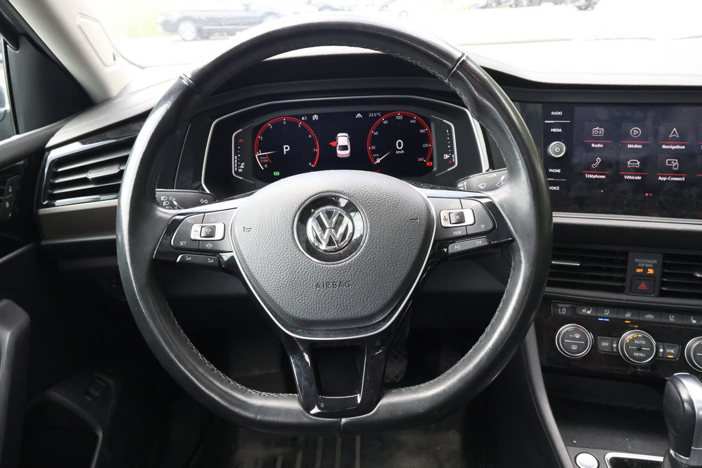 2019 Volkswagen Jetta Execline, Cuir, Toit, Carplay in Terrebonne, Quebec - 15 - w1024h768px