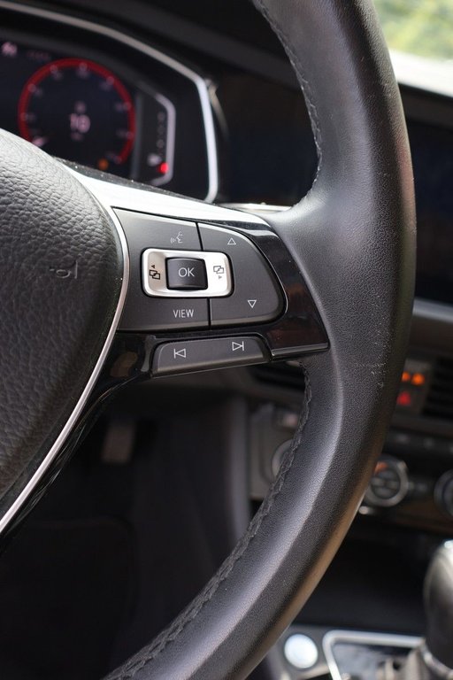 Volkswagen Jetta Execline, Jamais Accidenté, Cuir, Toit, Banc vent. 2019 à Mascouche, Québec - 18 - w1024h768px