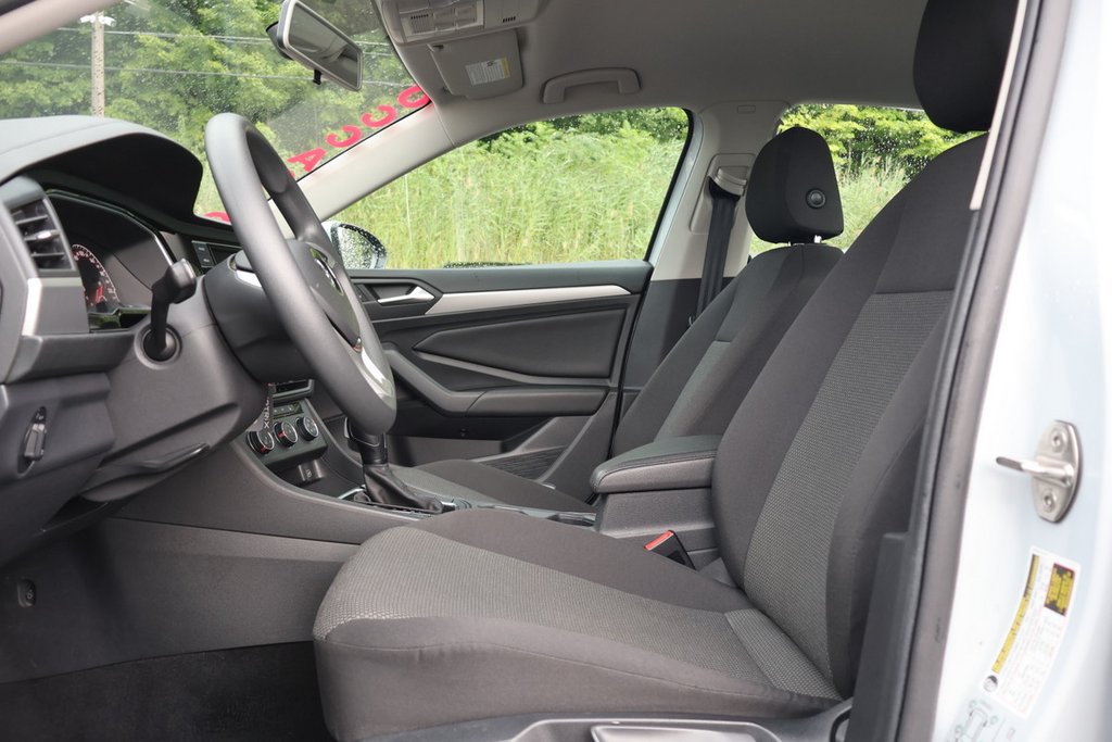 2019 Volkswagen Jetta Comfortline, Caplay, Caméra, Banc chauffants in Terrebonne, Quebec - 10 - w1024h768px