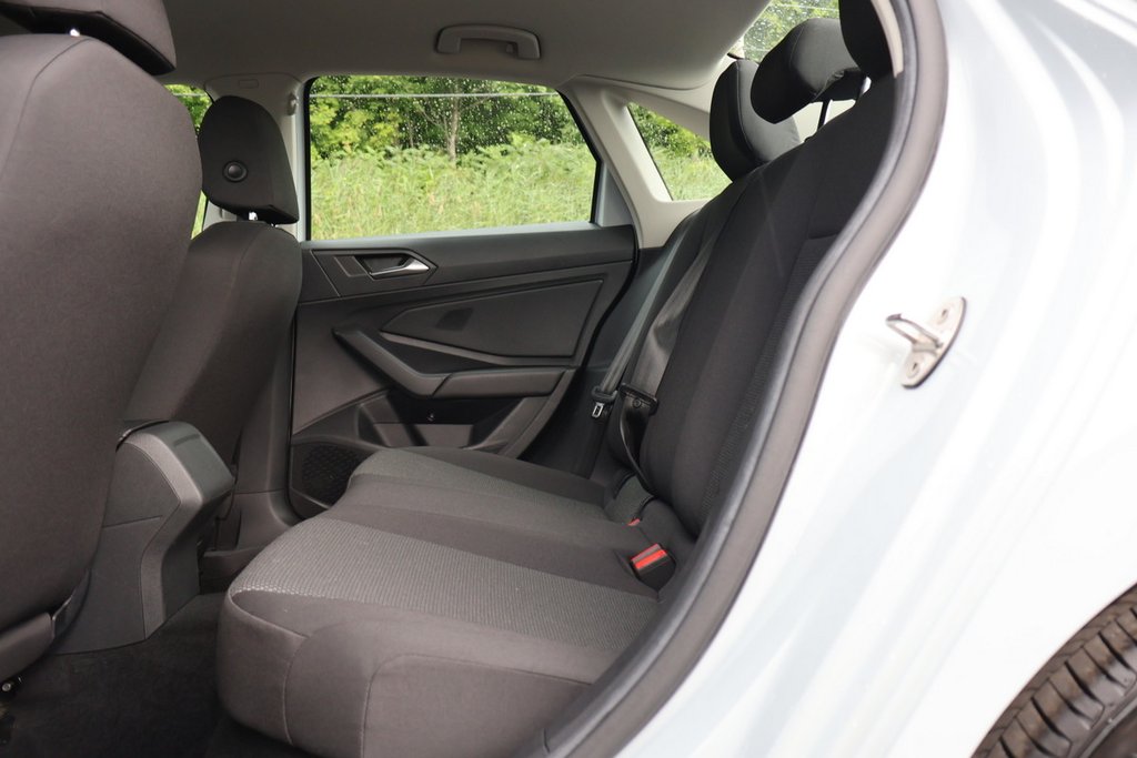 2019 Volkswagen Jetta Comfortline, Caplay, Caméra, Banc chauffants in Terrebonne, Quebec - 26 - w1024h768px