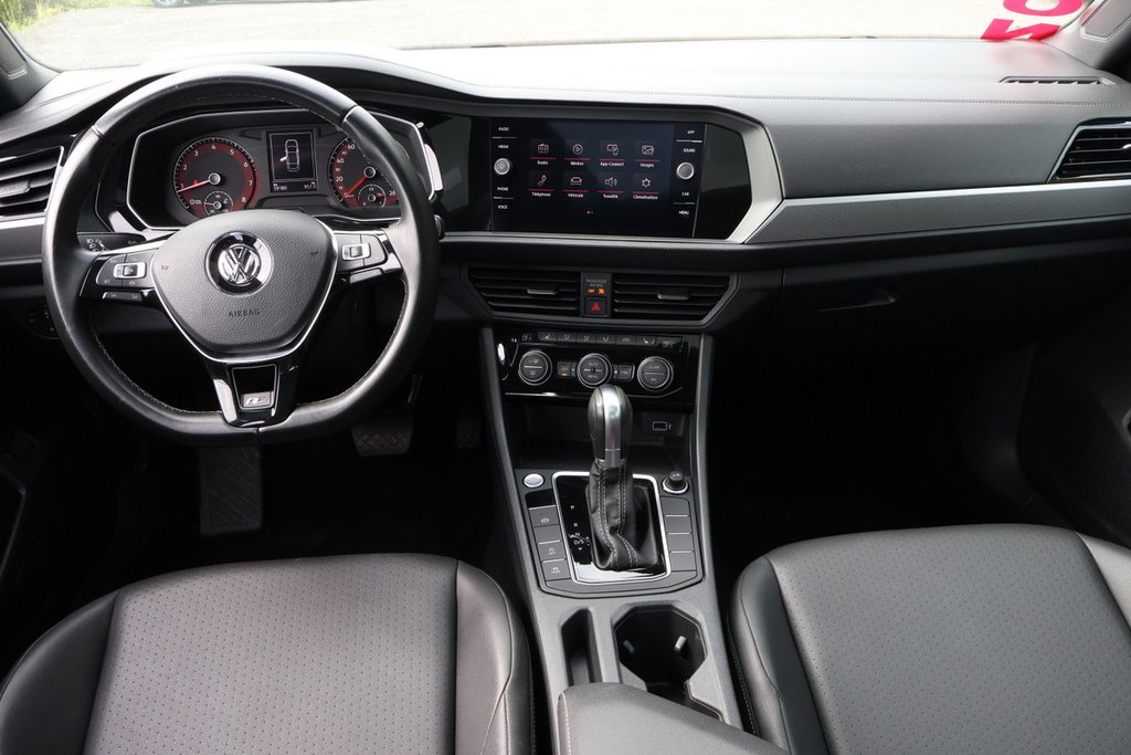 2019 Volkswagen Jetta Highline, R-Line, Cuir, Toit, Carplay in Terrebonne, Quebec - 14 - w1024h768px
