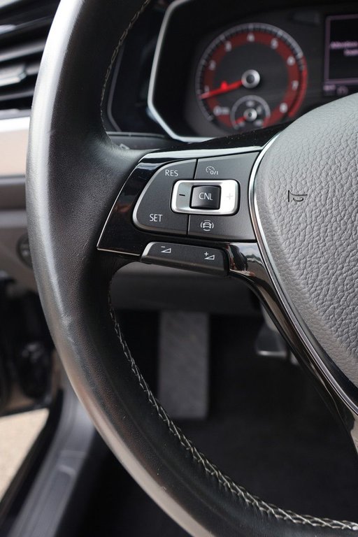 2019 Volkswagen Jetta Highline, R-Line, Cuir, Toit, Carplay in Terrebonne, Quebec - 17 - w1024h768px