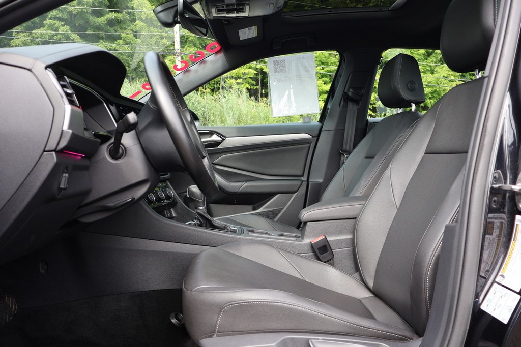 2019 Volkswagen Jetta Highline, R-Line, Cuir, Toit, Carplay in Terrebonne, Quebec - 10 - w1024h768px