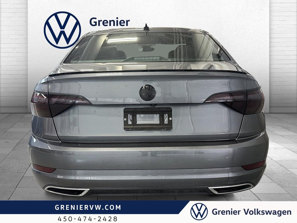 2019 Volkswagen Jetta Highline, R-Line Plus, Cuir, Toit Pano, Carplay in Terrebonne, Quebec - 5 - w1024h768px