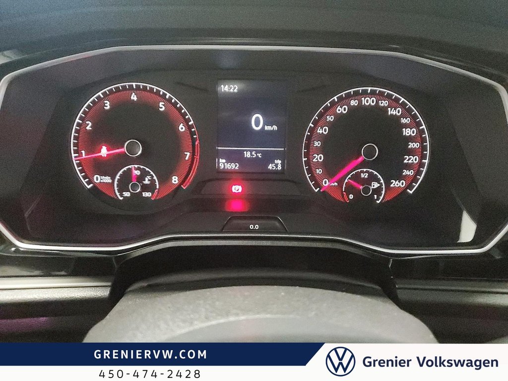 Volkswagen Jetta Highline R-Line, Cuir, Toit, Carplay 2019 à Terrebonne, Québec - 13 - w1024h768px