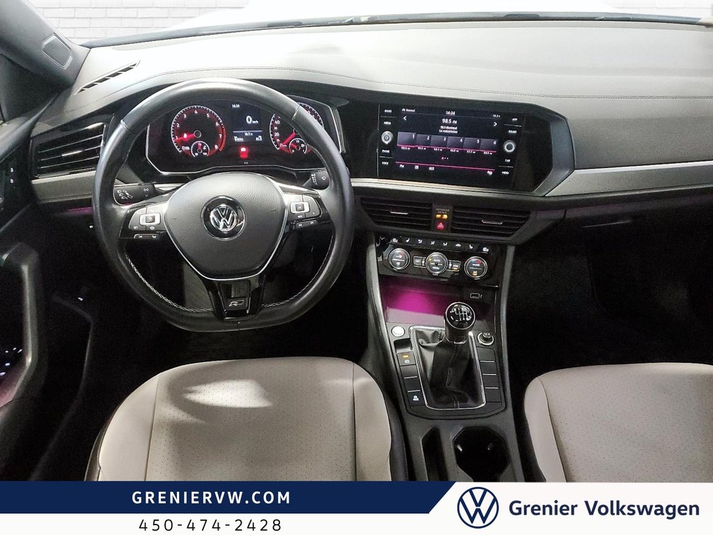Volkswagen Jetta Highline R-Line, Cuir, Toit, Carplay 2019 à Terrebonne, Québec - 10 - w1024h768px