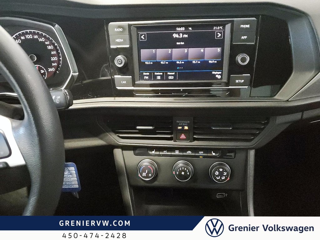 2019 Volkswagen Jetta Comfortline, Carplay, Caméra, Banc chauffants in Terrebonne, Quebec - 8 - w1024h768px
