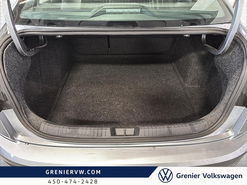 2020 Volkswagen Jetta Comfortline, Carplay, Caméra, Pneus hiver inclus in Terrebonne, Quebec - 7 - w1024h768px