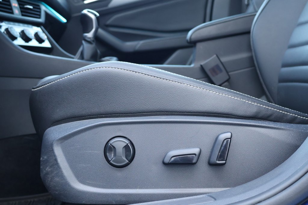 Volkswagen Jetta Comfortline,Cuir,Toit ouvrant 2022 à Terrebonne, Québec - 13 - w1024h768px
