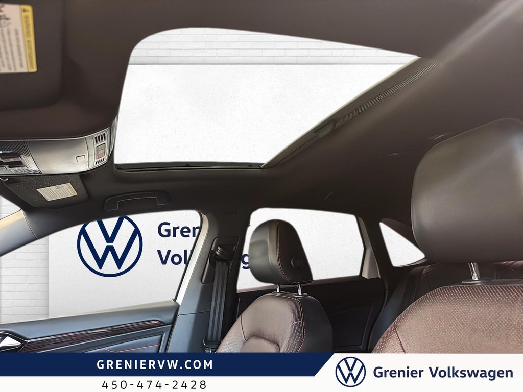 2022 Volkswagen Jetta GLI, DSG, Cuir, Toit, Carplay, Siege Chuaffant in Terrebonne, Quebec - 11 - w1024h768px