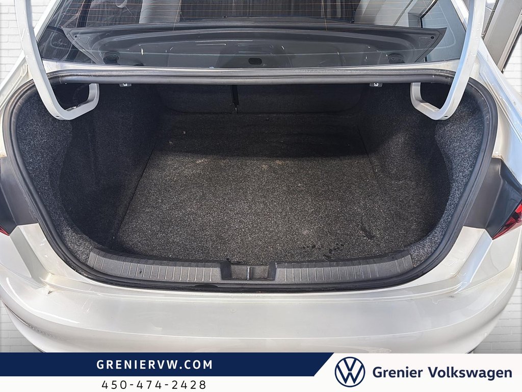 2022 Volkswagen Jetta GLI, DSG, Cuir, Toit, Carplay, Siege Chuaffant in Terrebonne, Quebec - 6 - w1024h768px