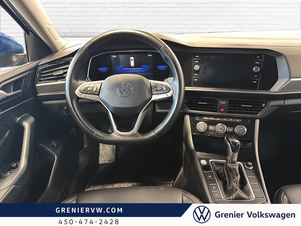 Volkswagen Jetta Comfortline, Carplay, Caméra, Banc chauffants 2022 à Terrebonne, Québec - 10 - w1024h768px