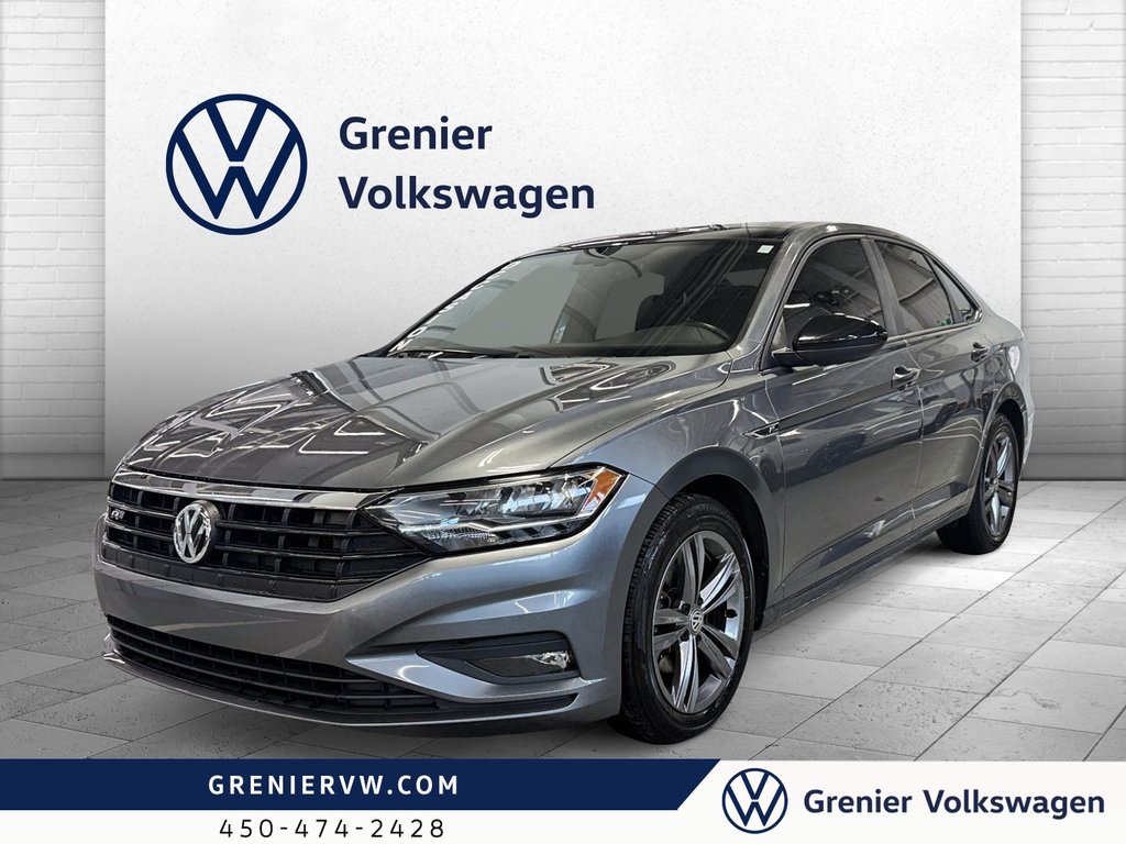 Volkswagen Jetta Highline, R Line, cuir, Toit, Carplay 2020 à Terrebonne, Québec - 1 - w1024h768px