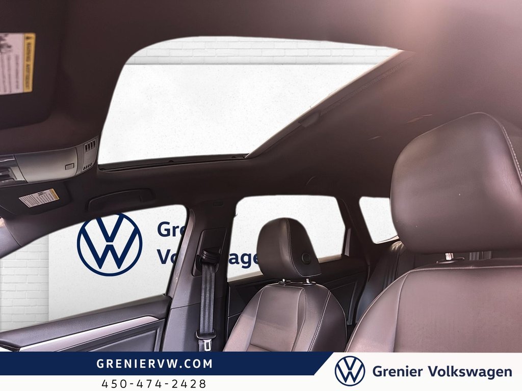 Volkswagen Jetta Highline, R Line, cuir, Toit, Carplay 2020 à Terrebonne, Québec - 12 - w1024h768px