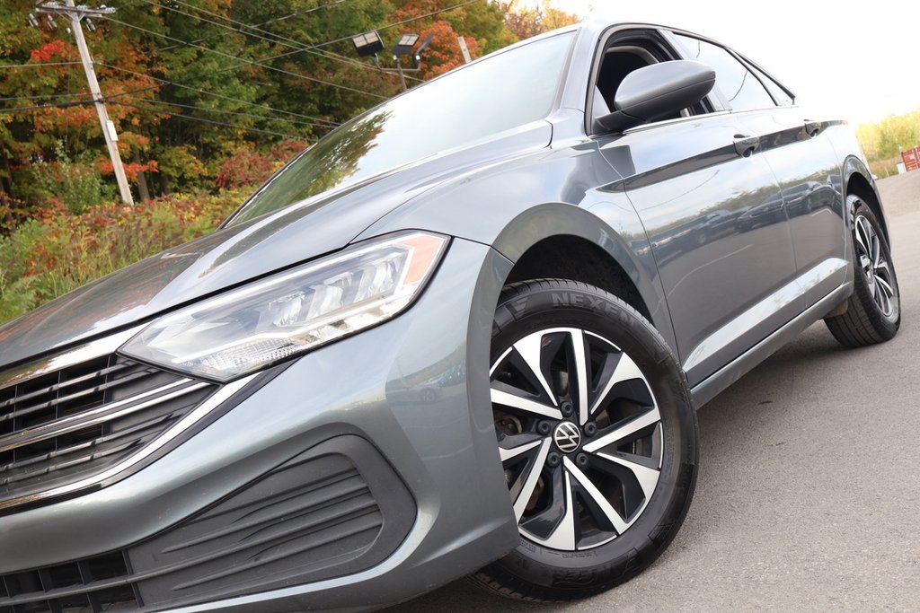2023 Volkswagen Jetta Trendline,Jamais accidente,1 seul proprietaire in Mascouche, Quebec - 9 - w1024h768px