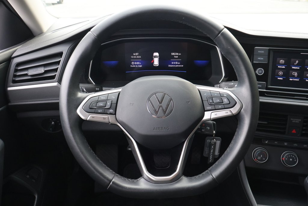 2023 Volkswagen Jetta Trendline,Jamais accidente,1 seul proprietaire in Mascouche, Quebec - 14 - w1024h768px