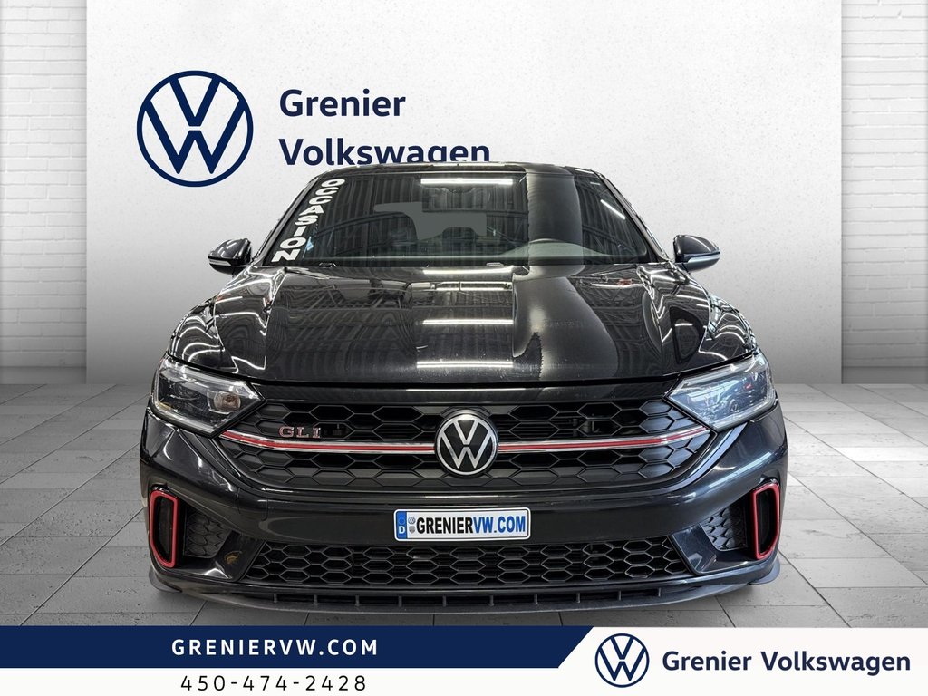 Volkswagen Jetta GLI, DSG, Cuir, Toit, Carplay, Siege Chauffant 2023 à Terrebonne, Québec - 2 - w1024h768px