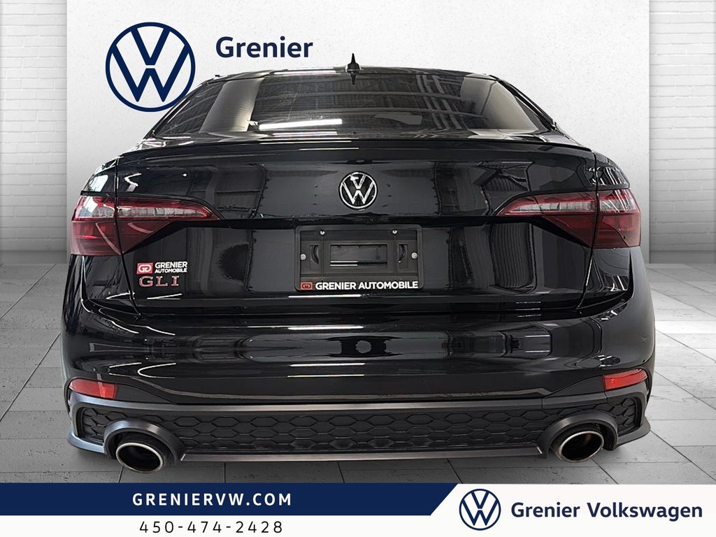 2023 Volkswagen Jetta GLI, Cuir, Toit, Carplay in Terrebonne, Quebec - 6 - w1024h768px