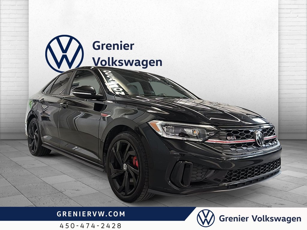 2023 Volkswagen Jetta GLI, Cuir, Toit, Carplay in Terrebonne, Quebec - 9 - w1024h768px