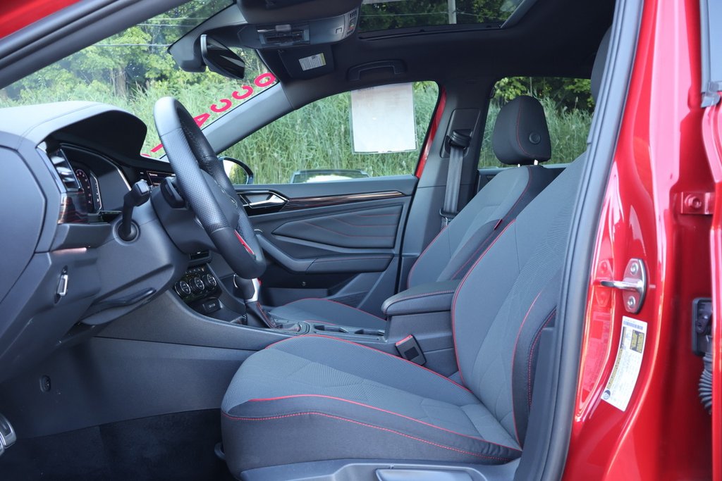 2024 Volkswagen Jetta GLI 40th, DSG, Carplay, Toit, Seulement 8000km in Terrebonne, Quebec - 10 - w1024h768px