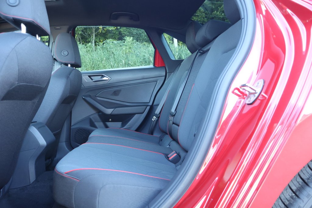 2024 Volkswagen Jetta GLI 40th, DSG, Carplay, Toit, Seulement 8000km in Terrebonne, Quebec - 30 - w1024h768px