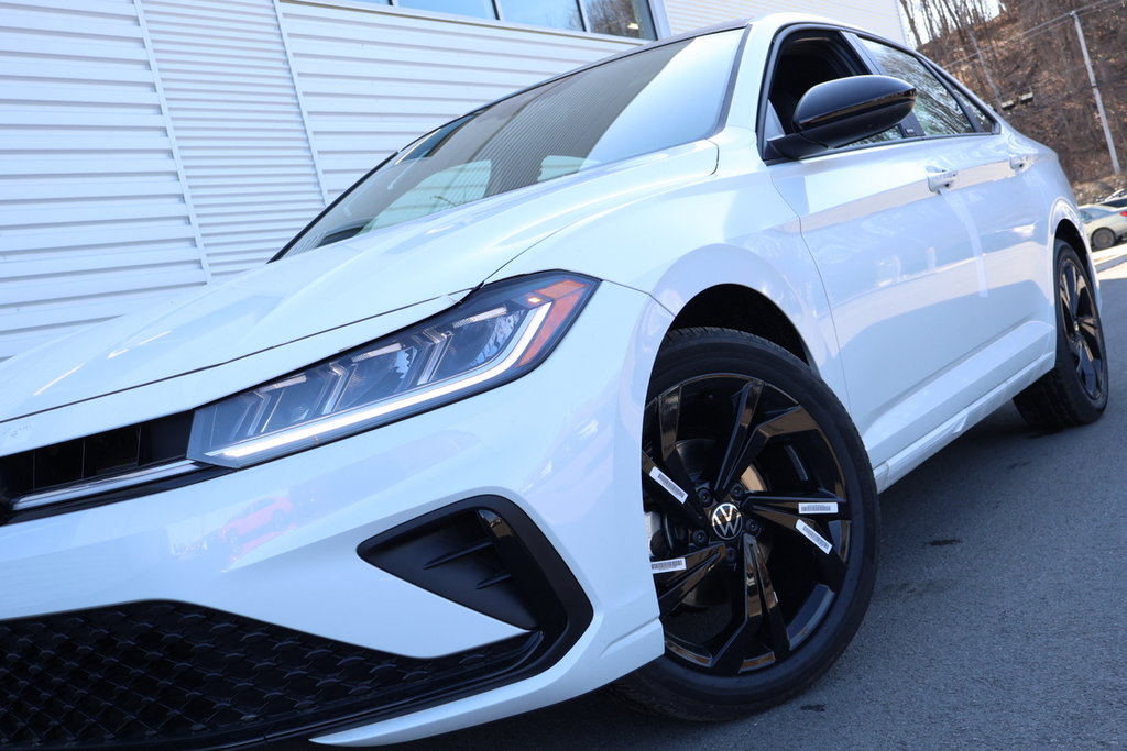 2025 Volkswagen Jetta Comfortline in Mascouche, Quebec - 7 - w1024h768px