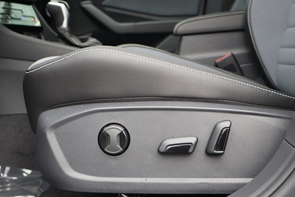 2025 Volkswagen Jetta Comfortline in Mascouche, Quebec - 9 - w1024h768px
