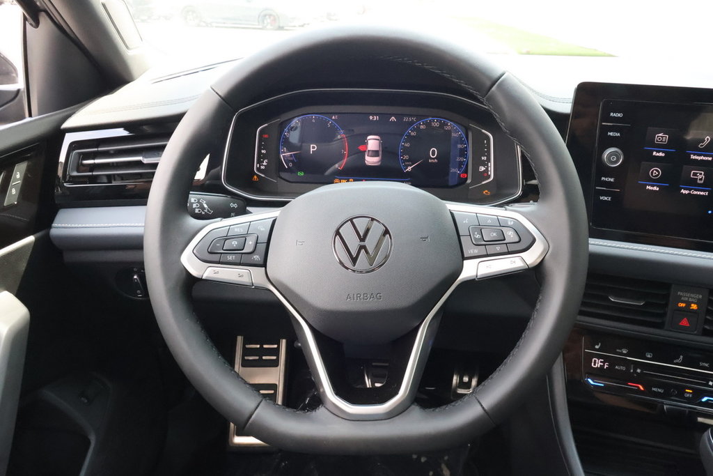 2025 Volkswagen Jetta Comfortline in Mascouche, Quebec - 12 - w1024h768px