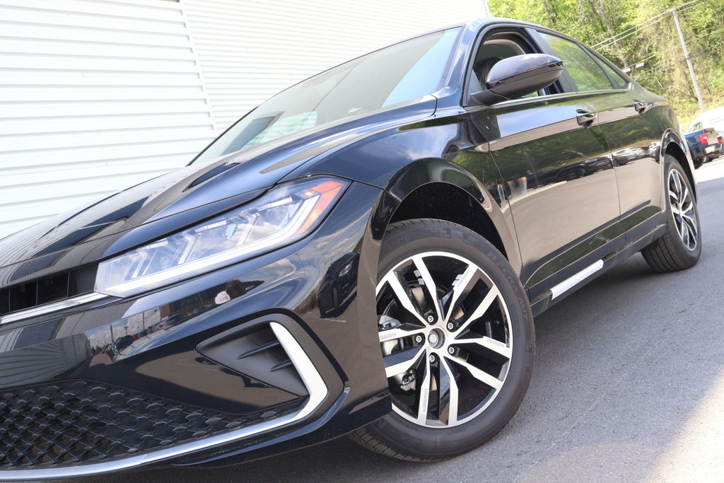 Volkswagen Jetta Comfortline 2025 à Mascouche, Québec - 7 - w1024h768px