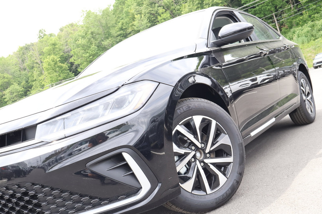 2025 Volkswagen Jetta Trendline in Mascouche, Quebec - 7 - w1024h768px