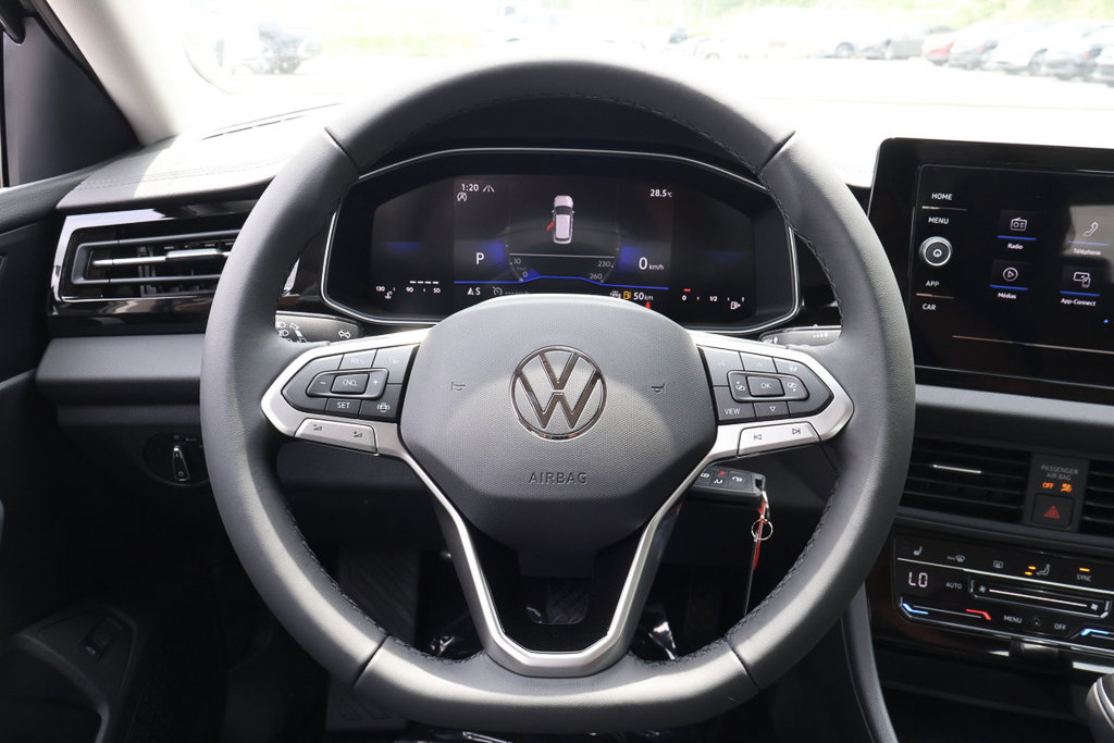 2025 Volkswagen Jetta Trendline in Mascouche, Quebec - 10 - w1024h768px