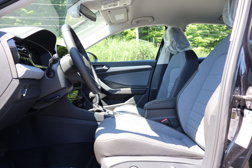 2025 Volkswagen Jetta Comfortline in Mascouche, Quebec - 8 - w1024h768px