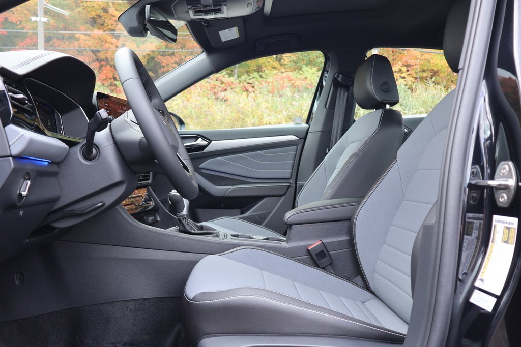 Volkswagen Jetta Comfortline 2025 à Mascouche, Québec - 8 - w1024h768px