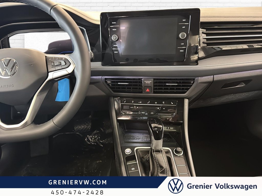 Volkswagen Jetta Highline 2026 à Mascouche, Québec - 8 - w1024h768px