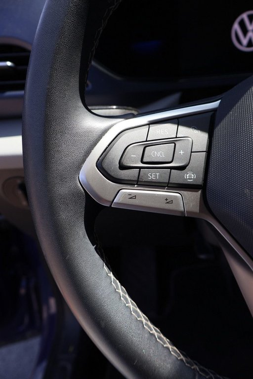 2022 Volkswagen Taos Comfortline,Toit pano, 4motion in Mascouche, Quebec - 17 - w1024h768px