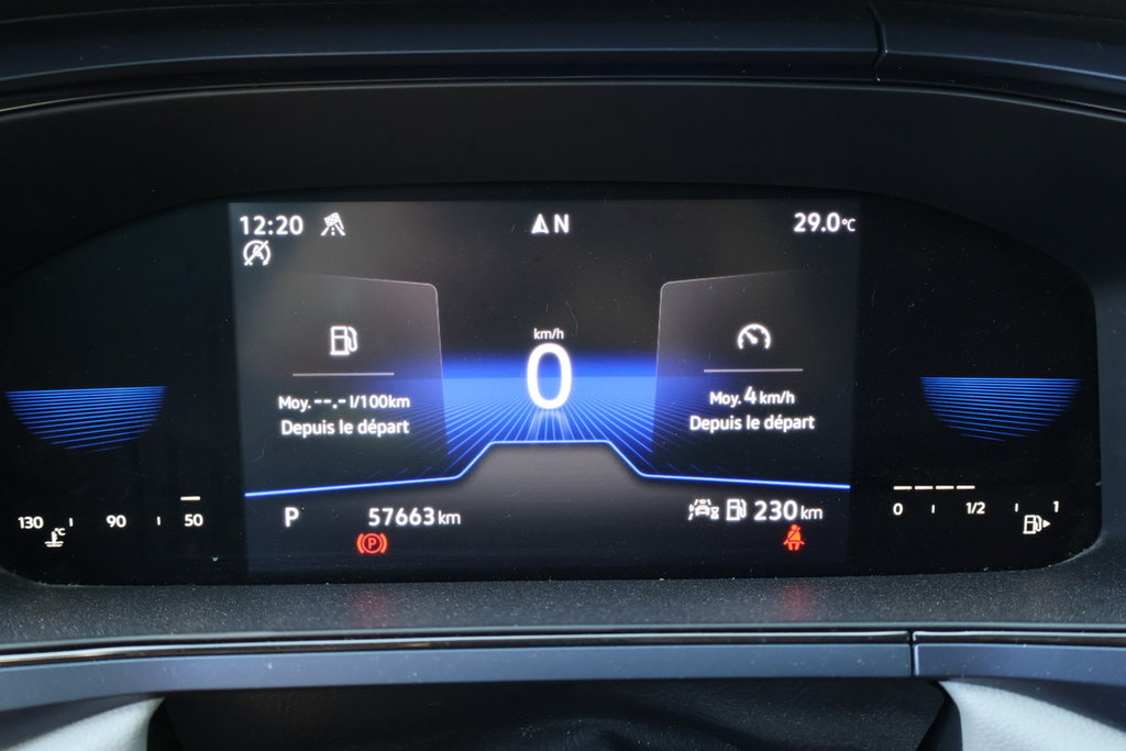 2022 Volkswagen Taos Comfortline,Toit pano, 4motion in Mascouche, Quebec - 19 - w1024h768px