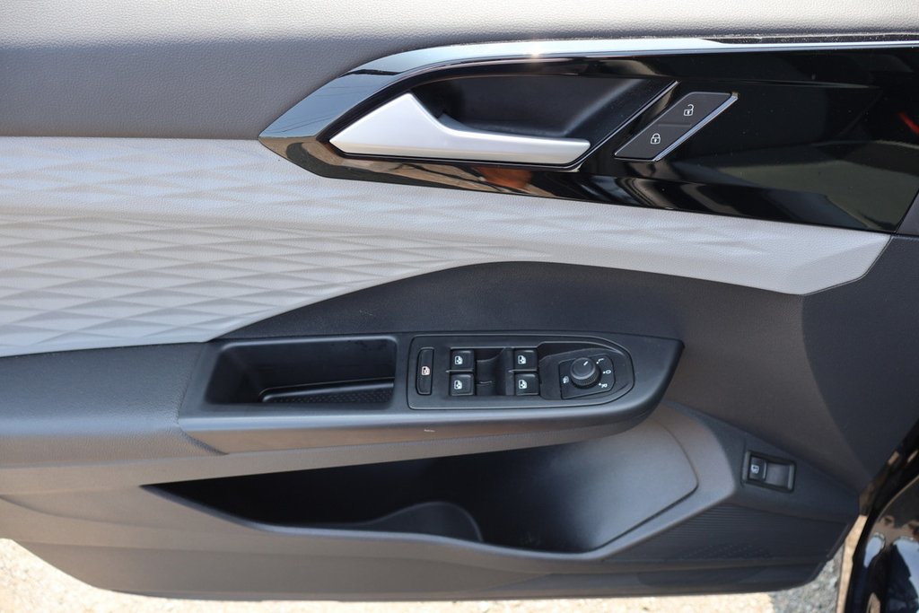 2022 Volkswagen Taos Trendline, Jamais Accidenté, Siege Chauff, Carplay in Terrebonne, Quebec - 26 - w1024h768px
