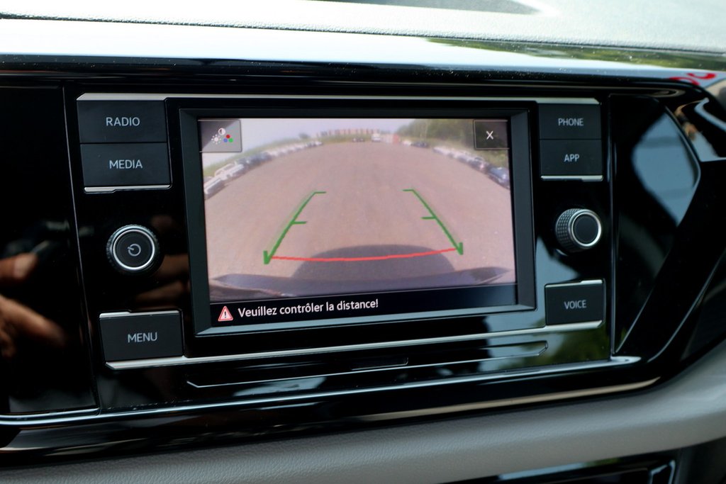 2022 Volkswagen Taos Trendline, Jamais Accidenté, Siege Chauff, Carplay in Terrebonne, Quebec - 21 - w1024h768px