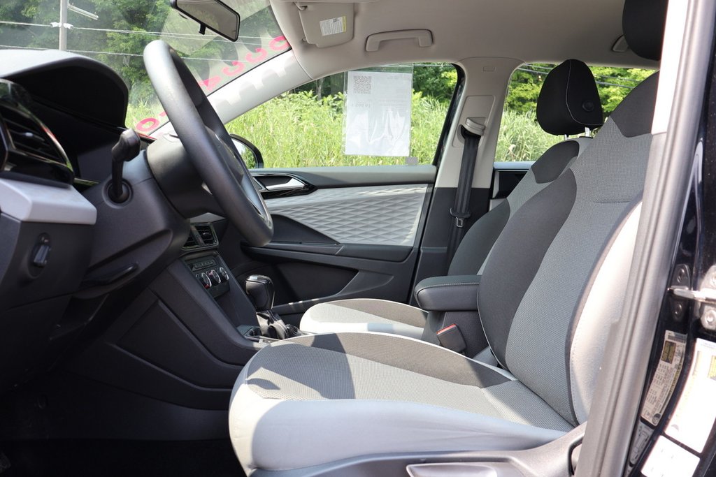 2022 Volkswagen Taos Trendline, Jamais Accidenté, Siege Chauff, Carplay in Terrebonne, Quebec - 10 - w1024h768px